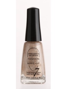 Fashion make up  vernis melissa nacré brillant