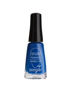 vernis à ongles fluo bleu - maquillage femme